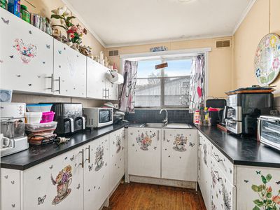 148 Kalandar Street, Nowra