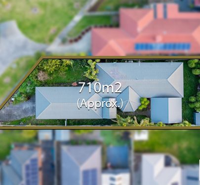 3 Staunton Walk, Cranbourne East