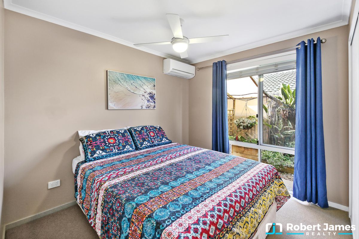 6 Hoylake Court, Tewantin