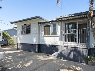 7 Jacaranda Avenue, Tweed Heads West