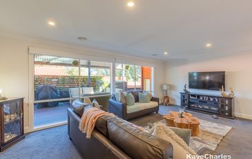 6 Mountain View Circuit, Beaconsfield