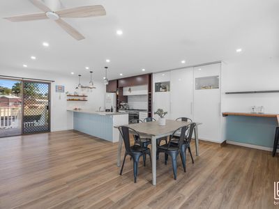 12 Grace Street, Mannering Park