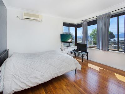 137 Landy Drive, Mount Warrigal