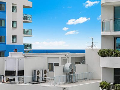 702 / 19 First Avenue, Mooloolaba