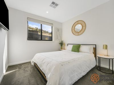17 Alistair Knox Terrace, Taylor