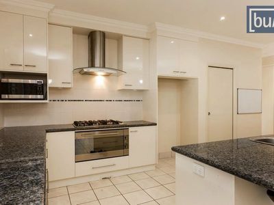 5 Campbell Court, Burrumbuttock