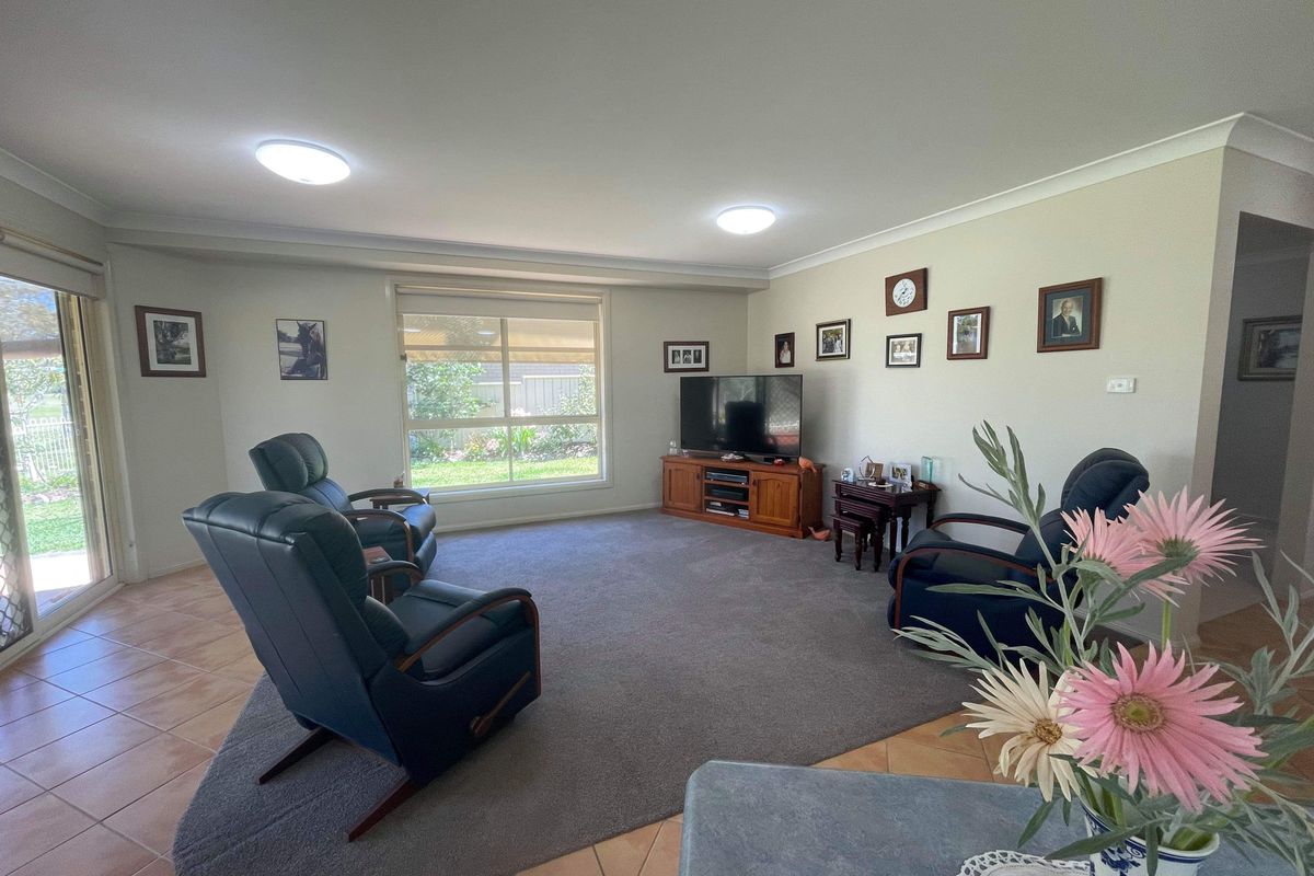 6 The Bunker, Wingham