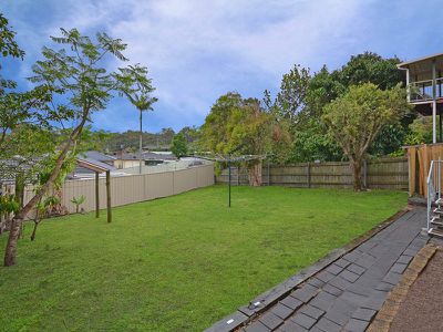 8 Bolton Close, Bolton Point