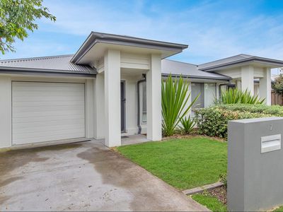 7 Flavum Street, Fletcher