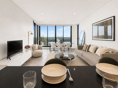 2Bed / 3 bennelong parkway, Wentworth Point