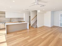55 Grant Avenue, Hope Island