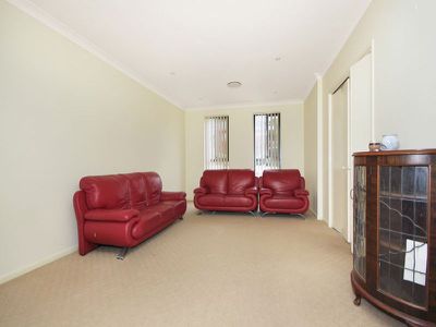 5 Baker Place, Mount Warrigal