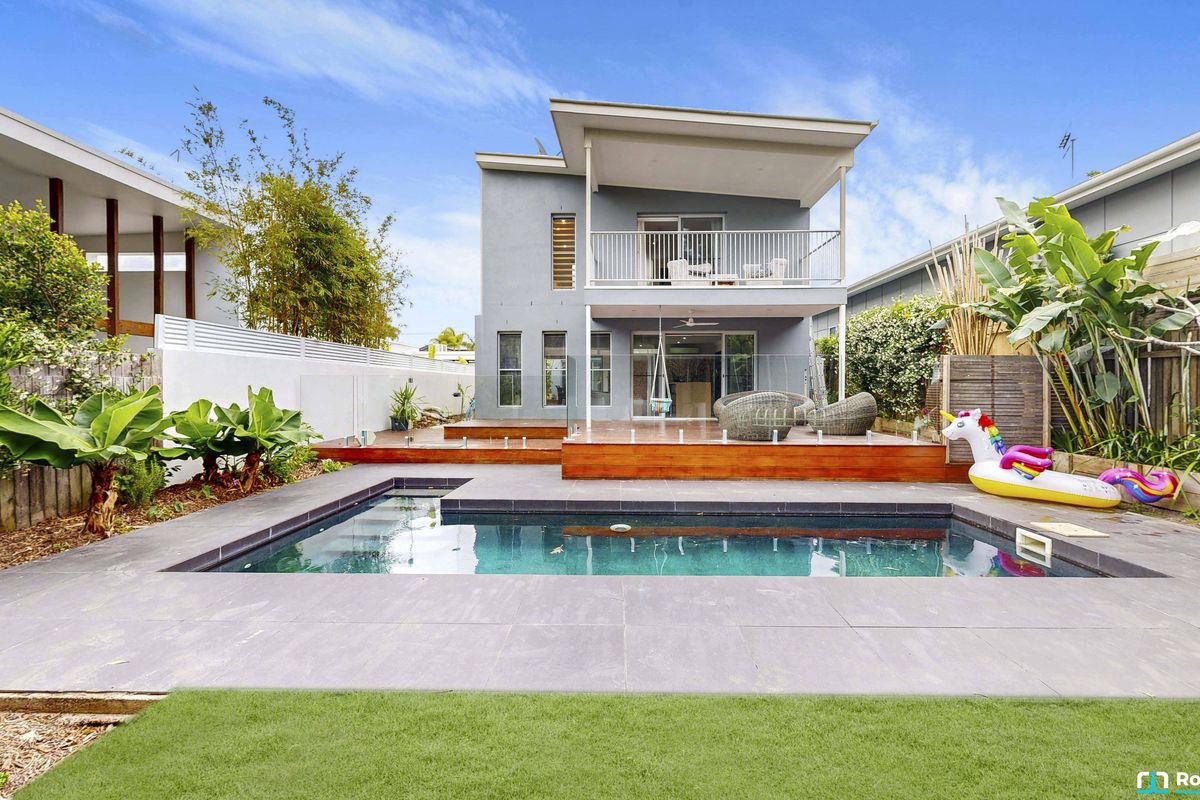 25 Myles Street, Tewantin
