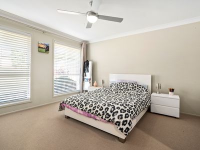 5 Banool Circuit, Bomaderry