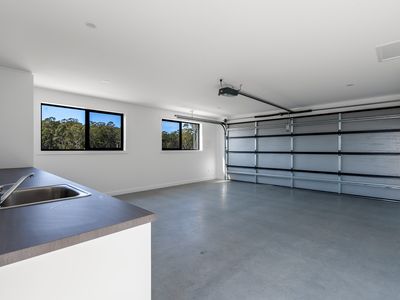 1 / 16 Connemara Close, Legana