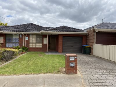 2 / 26 Hafey Crescent, Hoppers Crossing