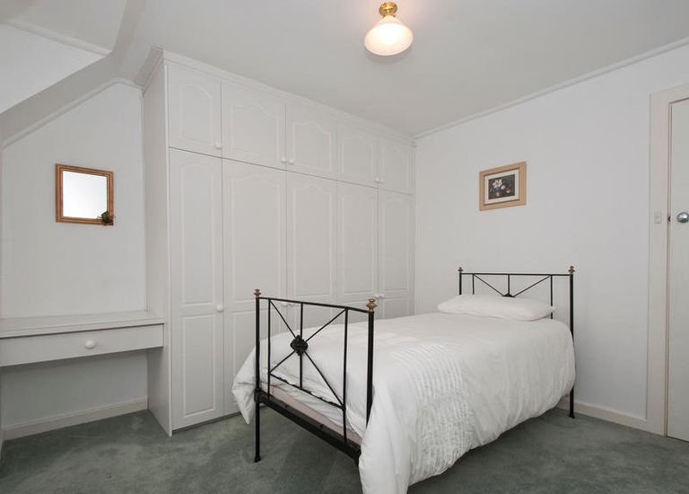 10 Newland Avenue, Marino