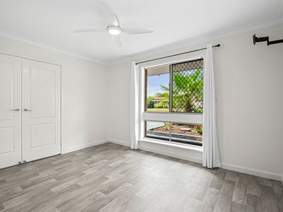 5 Pavo Close, Rockingham