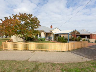 19 Frankel Street, Carey Park