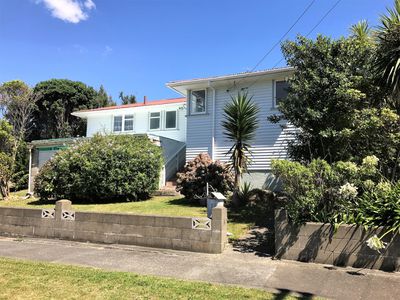 1 Muturangi Grove, Elsdon