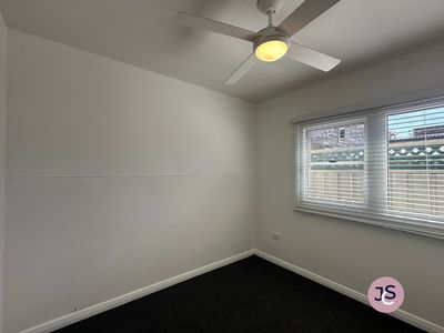 669A Glebe Road, Adamstown