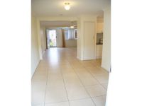 U23  72 springwood Rd, Rochedale South