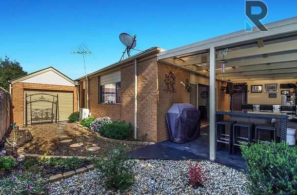 8 Ballybunion Avenue, Craigieburn