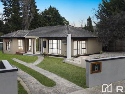 170 James Cook Drive, Endeavour Hills