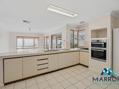 9 Cradle Close, Alexander Heights