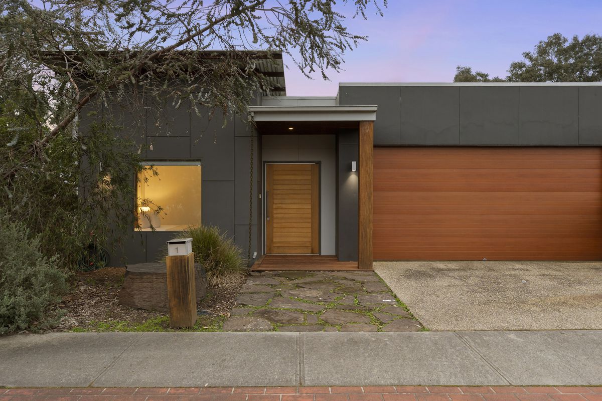 1 Farrall Court, Mansfield