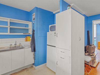 104 / 130A Mounts Bay Road, Perth