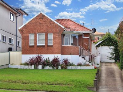 332 Northcliffe Drive, Lake Heights