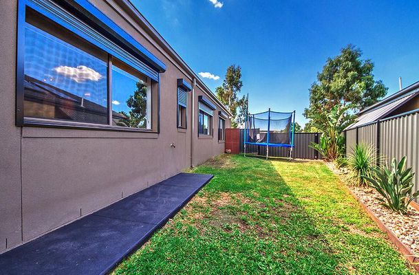 15 Hampton Street, Craigieburn