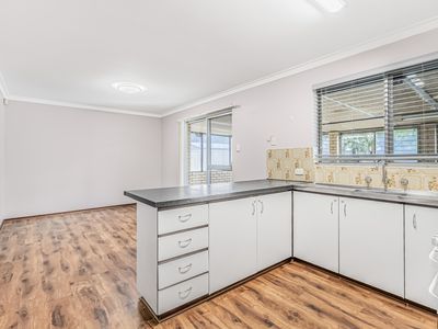 12b Seabrooke Avenue, Rockingham