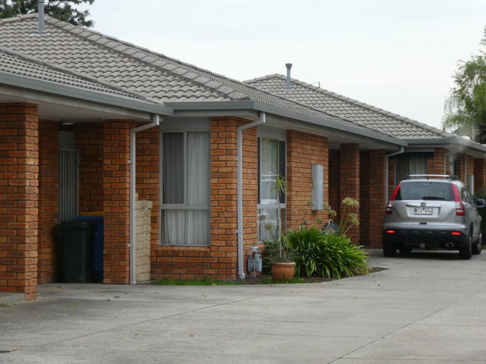 2 / 24 Oak Street, Seymour