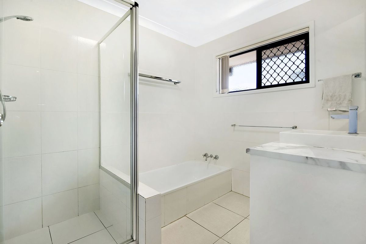 1 / 57 Numeralla Avenue, Ashmore