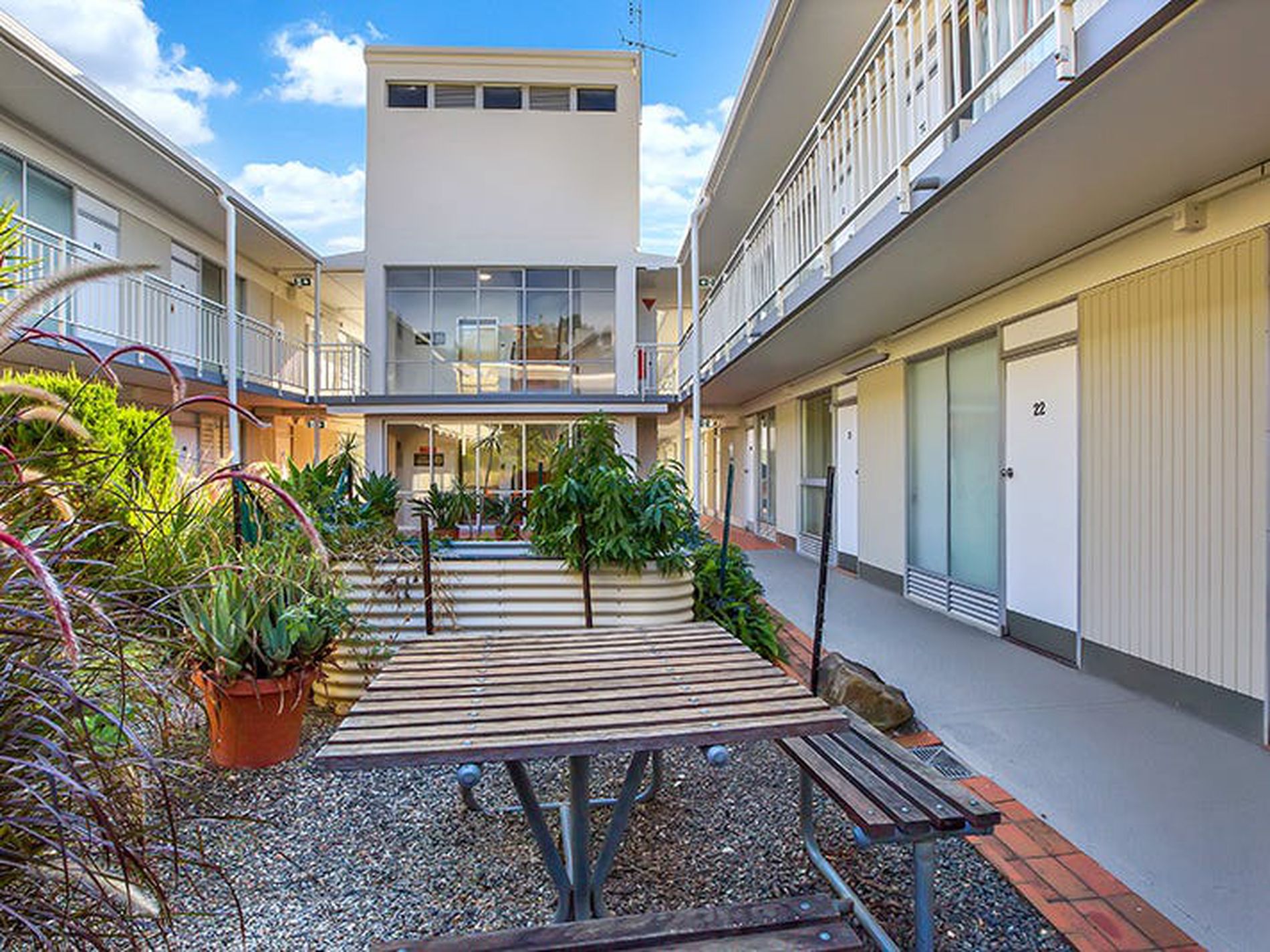 32 / 19-23 Forbes Street, Woolloomooloo