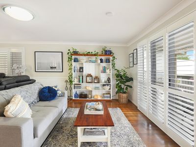 9 Dinmore Street, Woombye