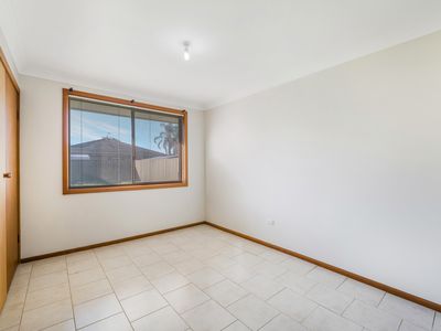 6 Woodlands Avenue, Bossley Park