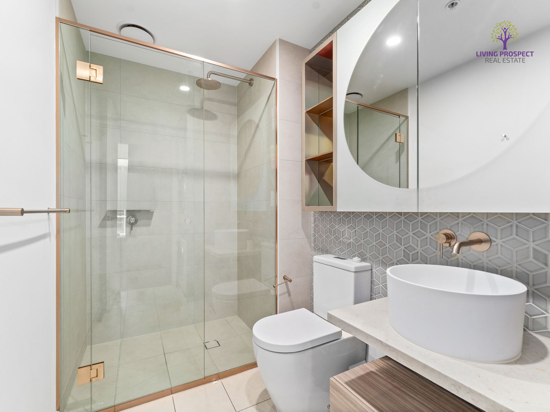 805 / 3 Tarver Street, Port Melbourne