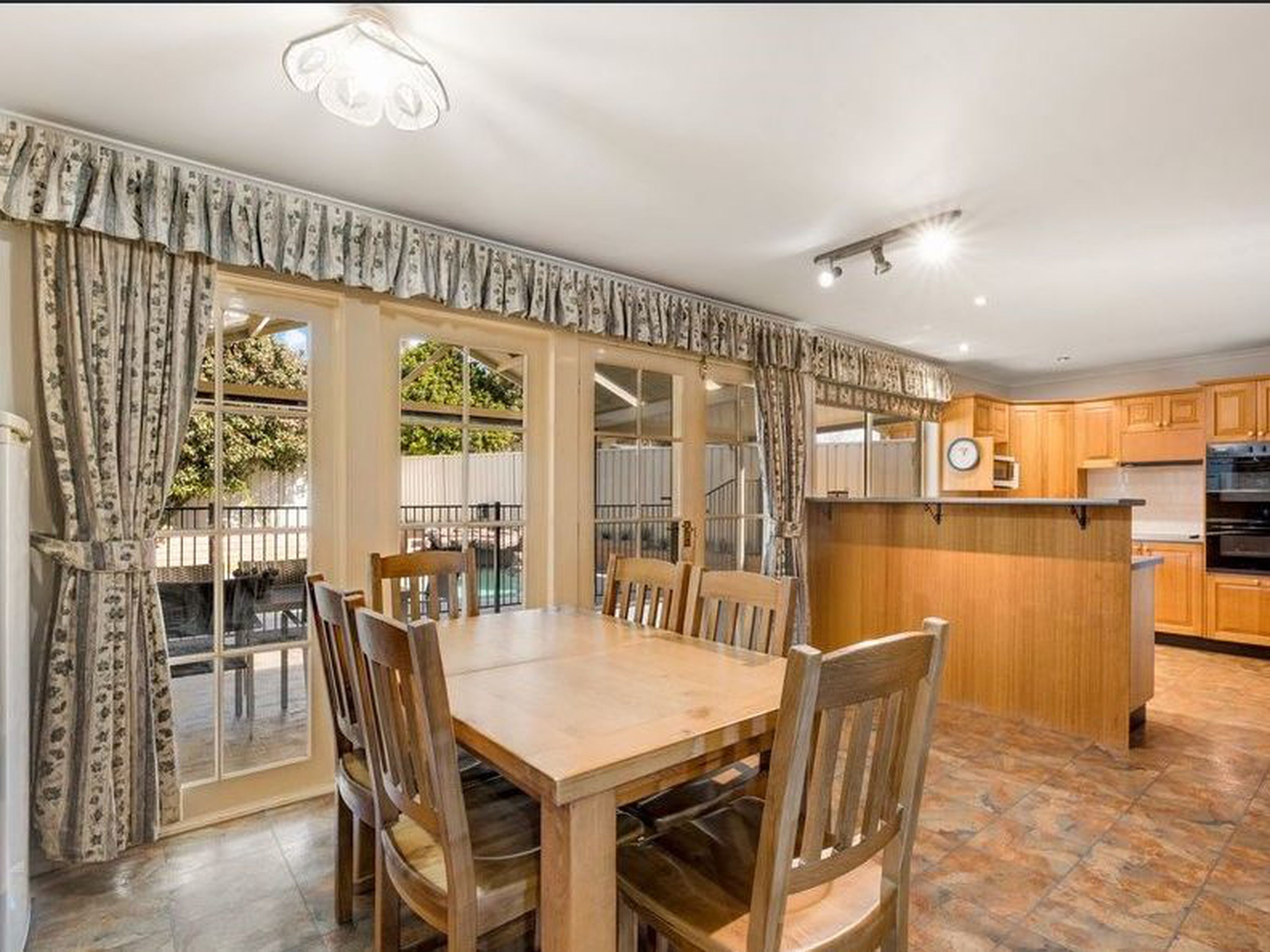 16 Stoke Crescent, SOUTH PENRITH