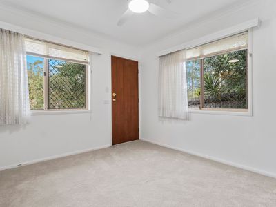 94 Passerine Drive, Rochedale South