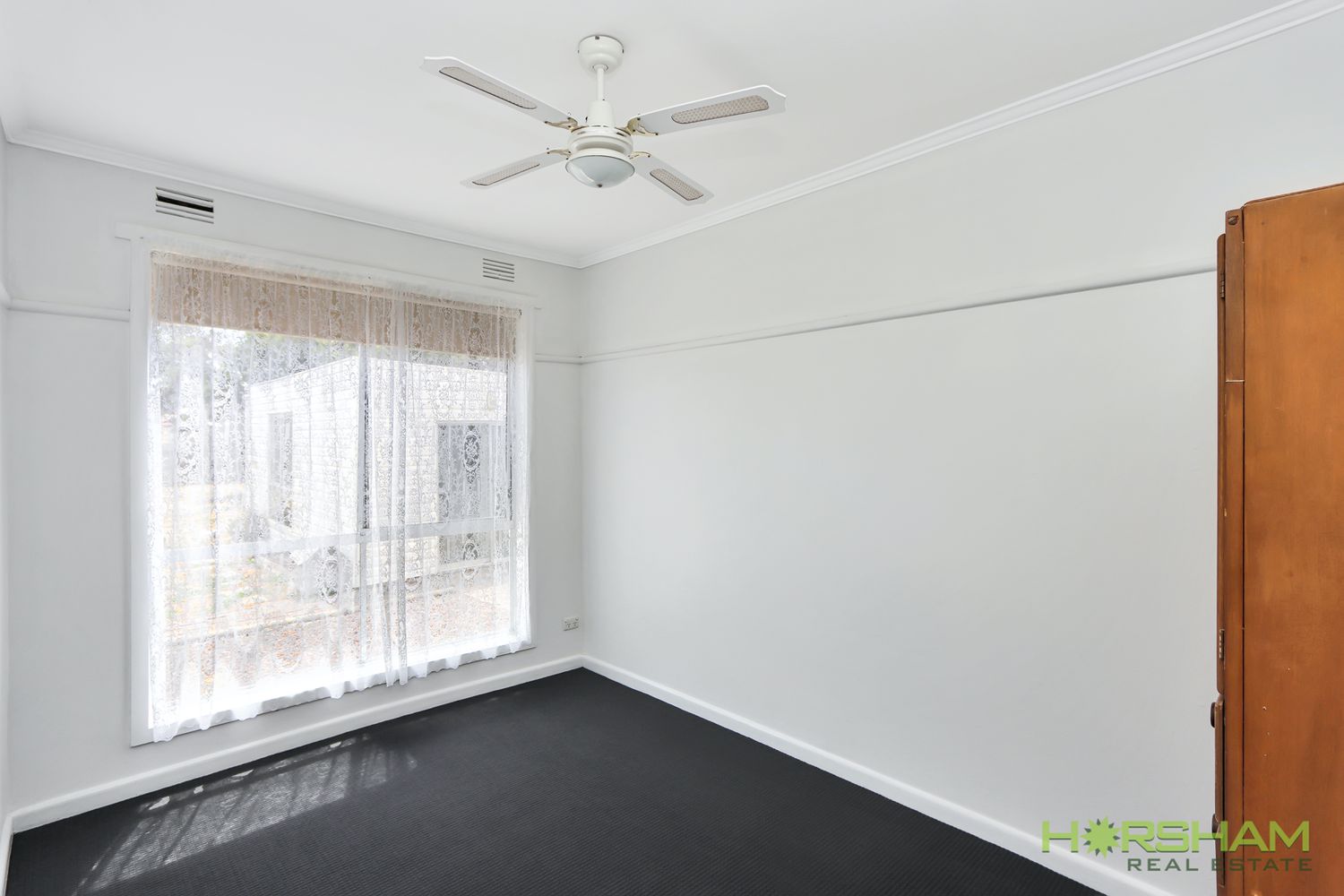 48 Elizabeth Street, Horsham