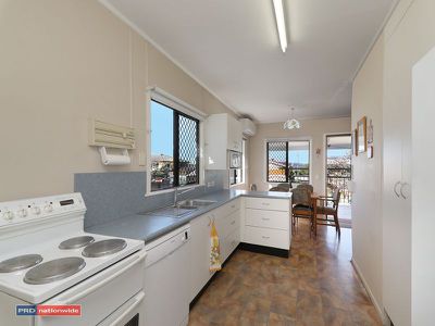 9 Blaxland Street, Eastern Heights