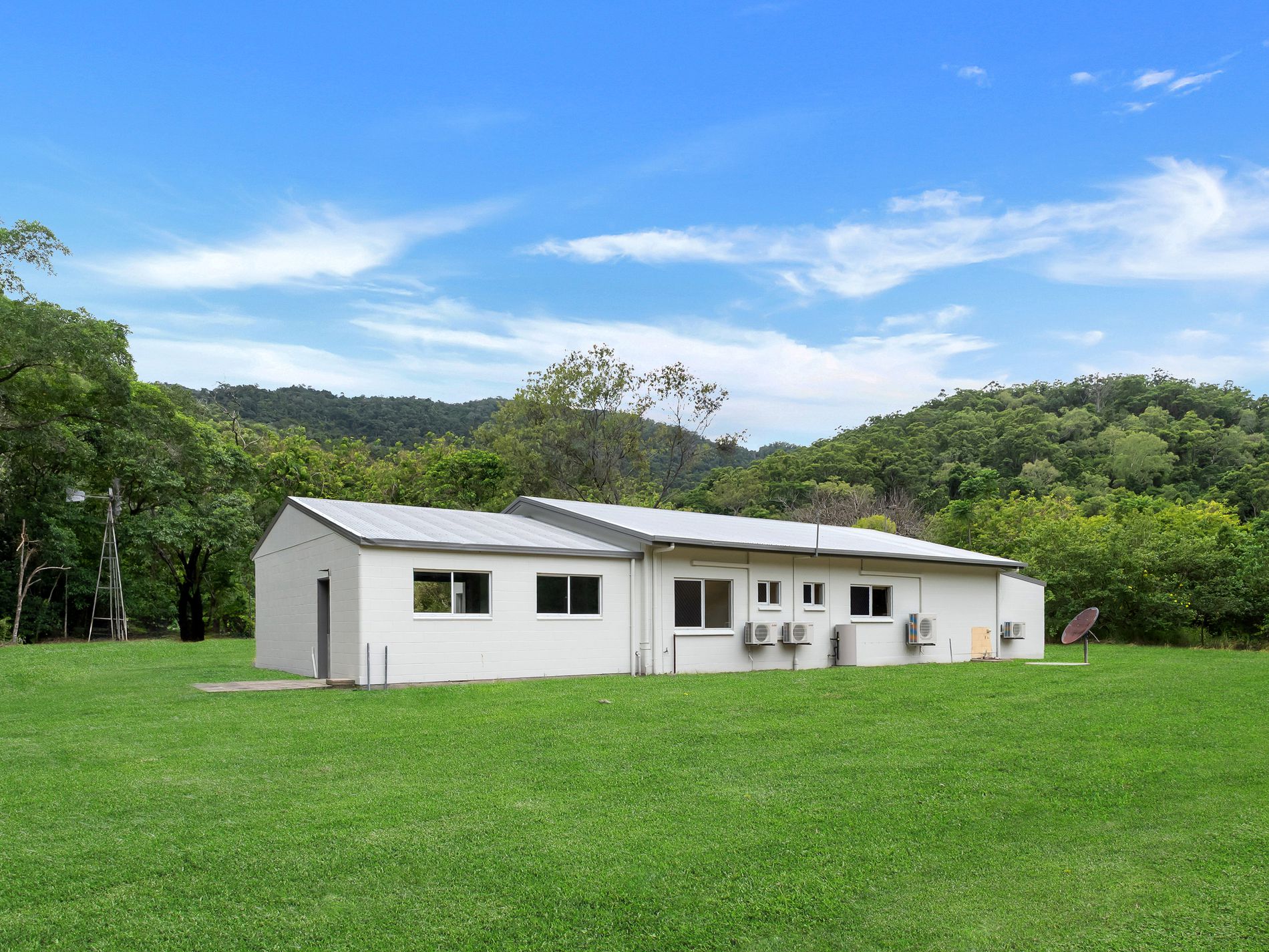 1441 Pine Creek Road, East Trinity