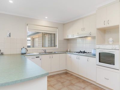 4 Sumak Road, Mount Martha