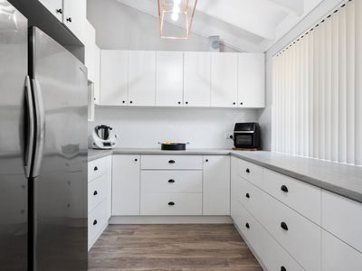 14 Fimister Lane, Hannans