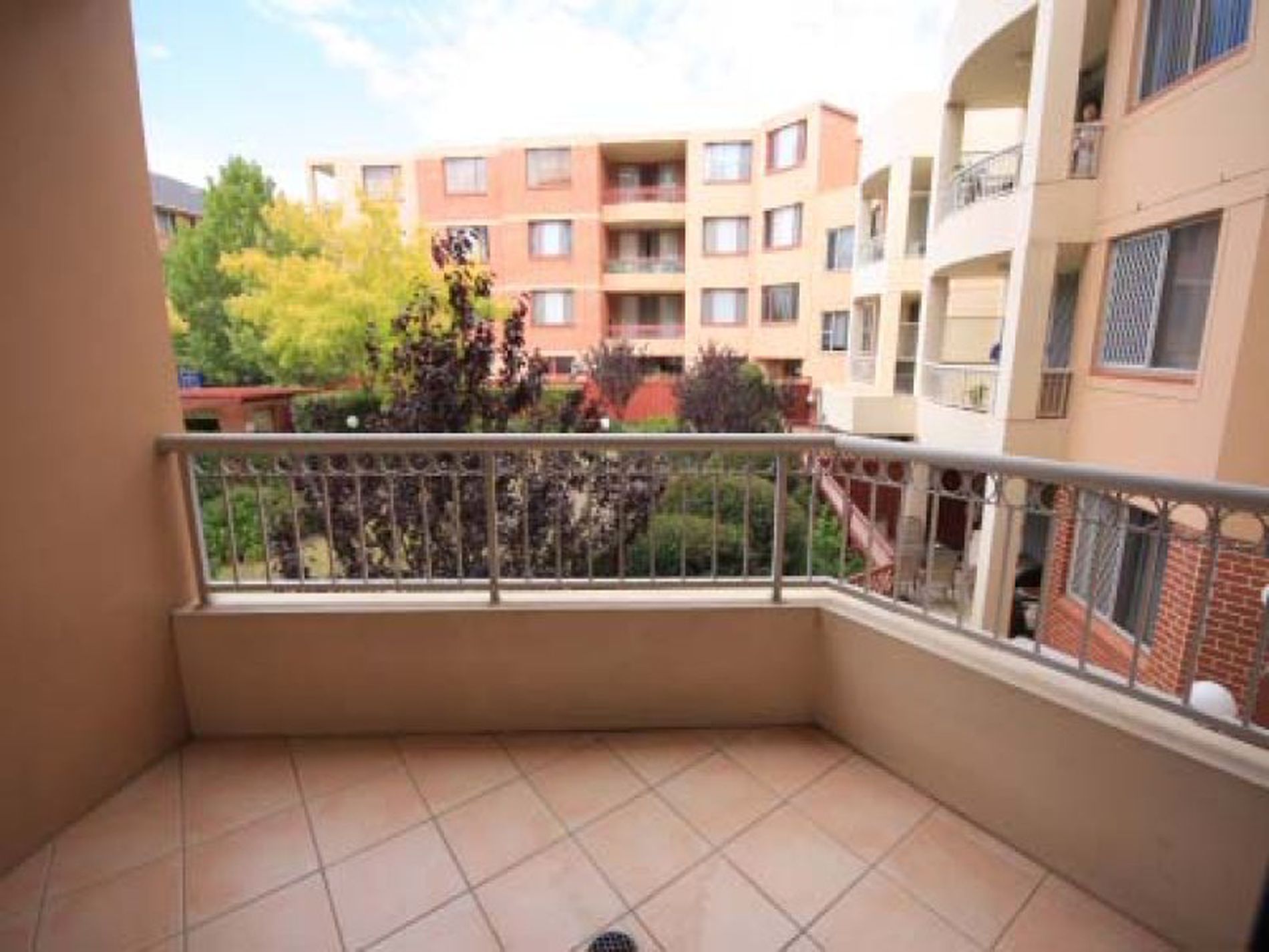 588 / 83-93 Dalmeny Avenue, Rosebery