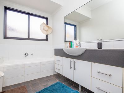 7 Fairlead Bend, South Hedland