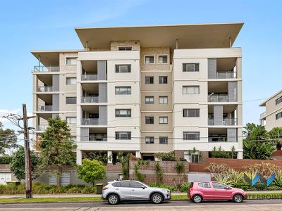 51 / 54A Blackwall Point Road, Chiswick